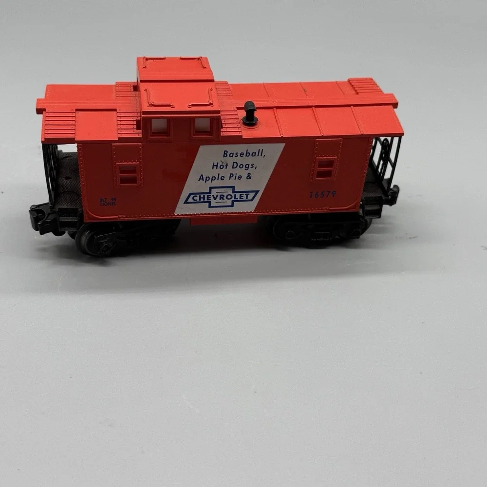 Lionel Chevrolet Baseball Hot Dogs Apple Pie Caboose 6-16579 O Gauge Train Car
